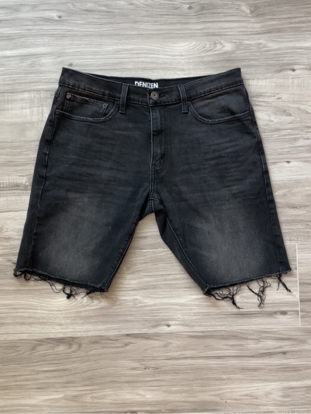 Denizen from Levi's Black Frayed Hem Men's Jean Shorts